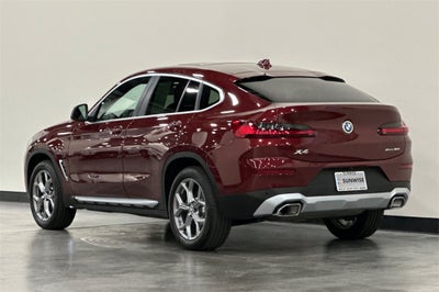 2025 BMW X4 xDrive30i