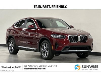 2025 BMW X4 xDrive30i