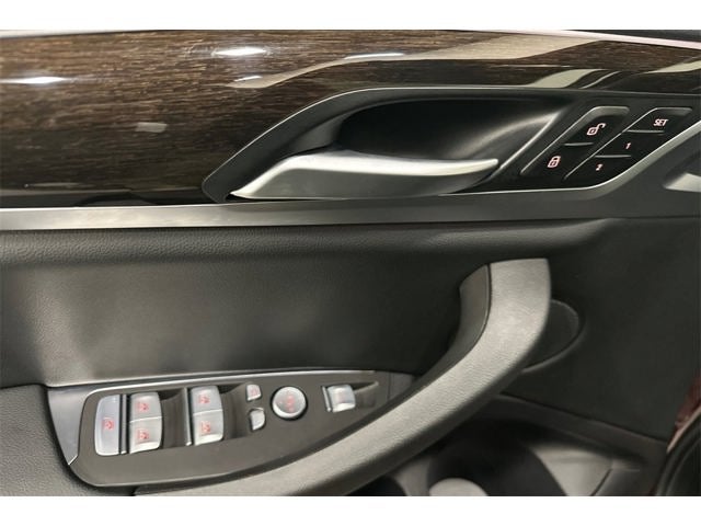 2025 BMW X4 xDrive30i