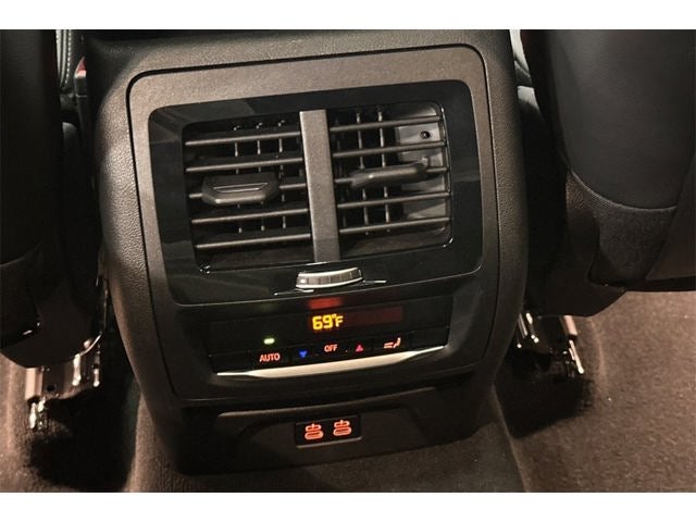 2025 BMW X4 xDrive30i