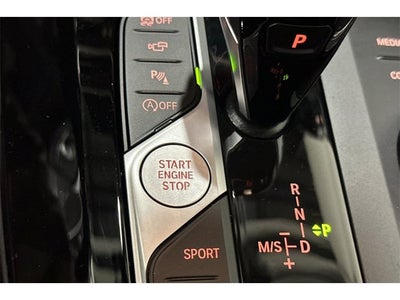 2025 BMW X4 xDrive30i