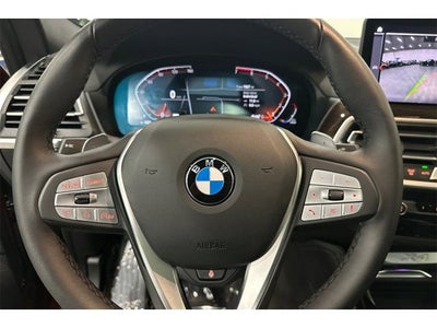 2025 BMW X4 xDrive30i