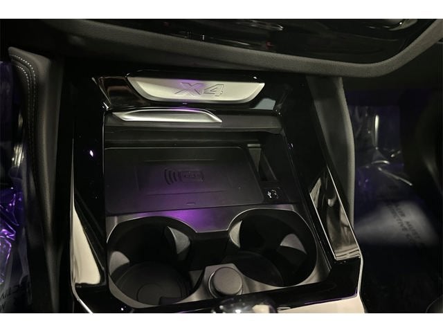 2025 BMW X4 xDrive30i