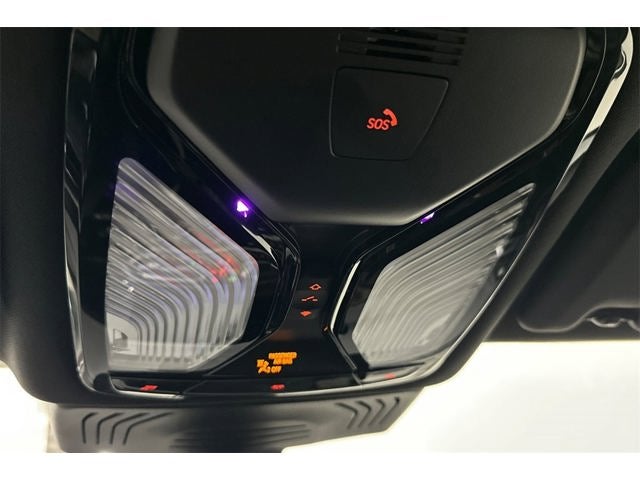 2025 BMW X4 xDrive30i