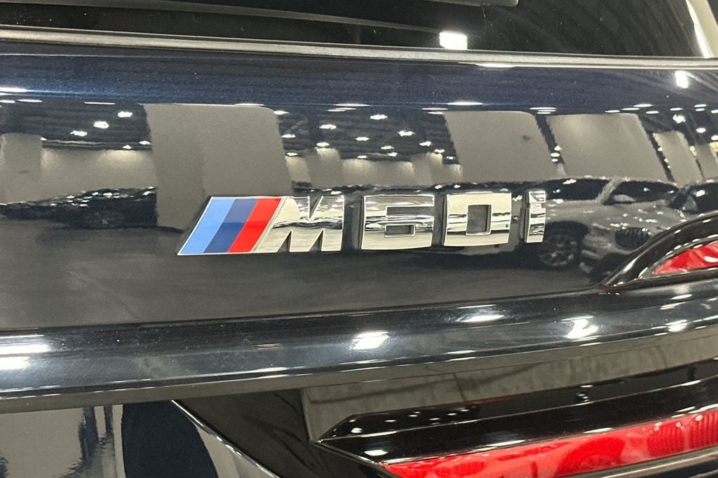2024 BMW X7 M60i