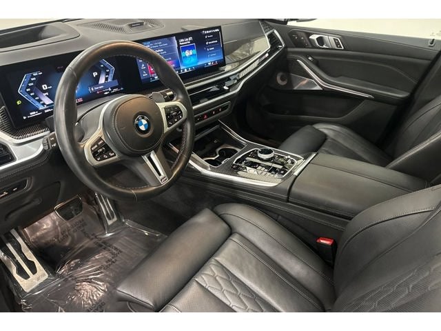 2024 BMW X7 M60i