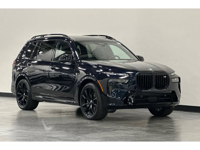 2024 BMW X7 M60i