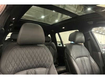 2024 BMW X7 M60i