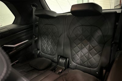 2023 BMW X7 M60i