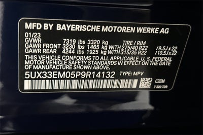 2023 BMW X7 M60i