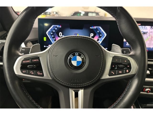 2023 BMW X7 M60i