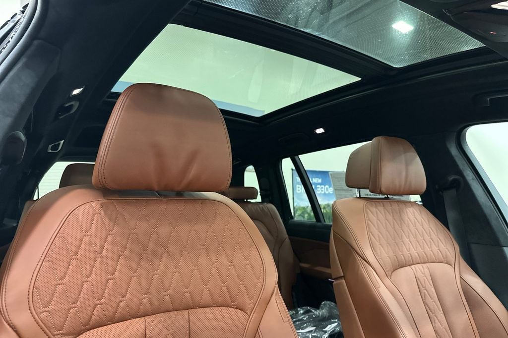 2026 BMW X7 M60i