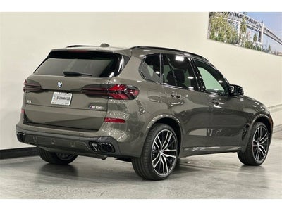 2026 BMW X5 M60i