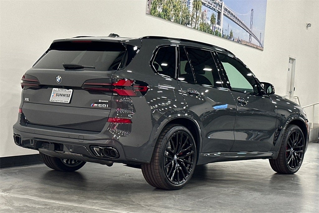 2026 BMW X5 M60i