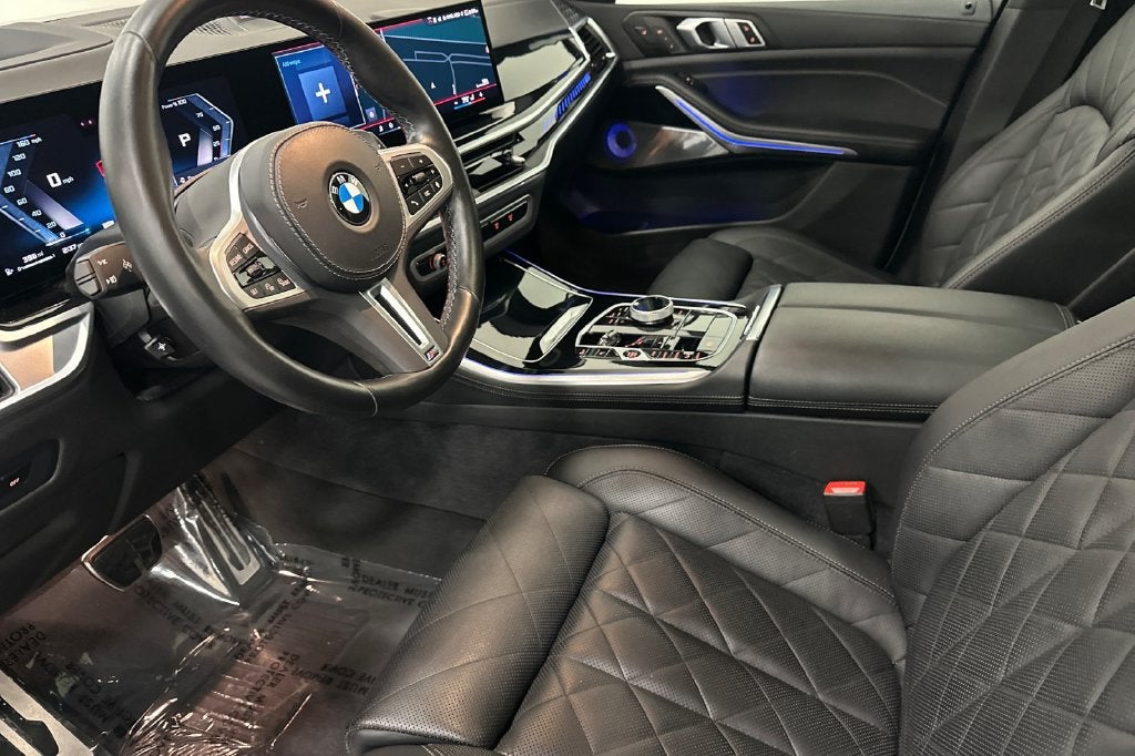 2024 BMW X5 M60i
