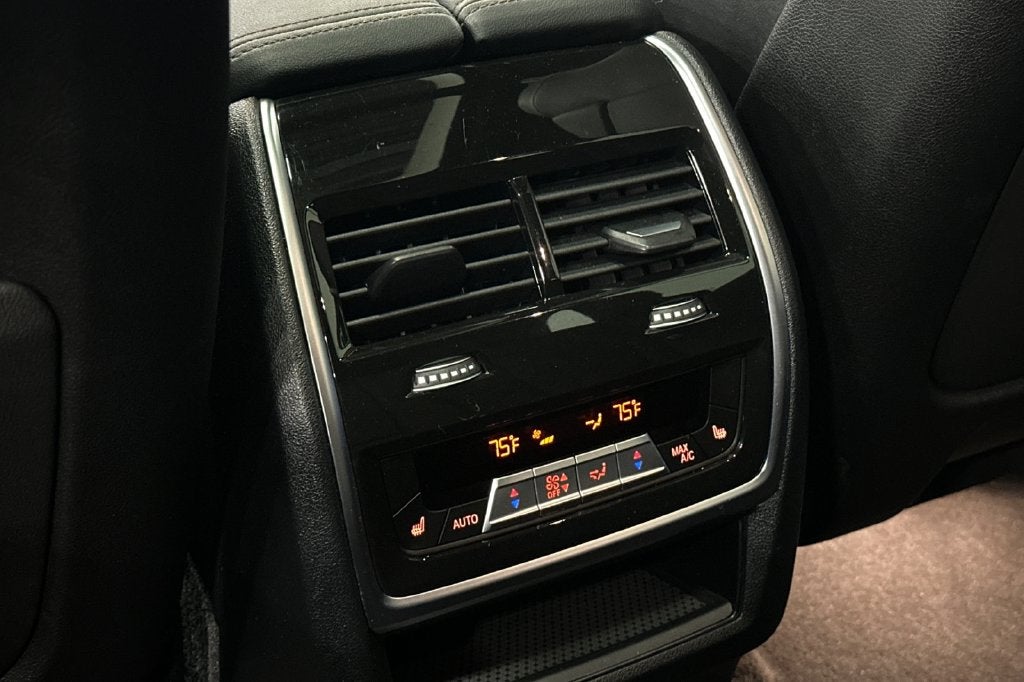 2024 BMW X5 M60i