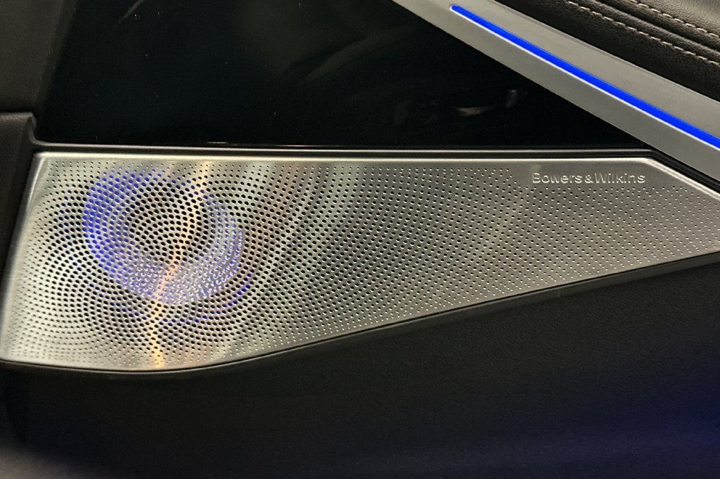 2024 BMW X5 M60i