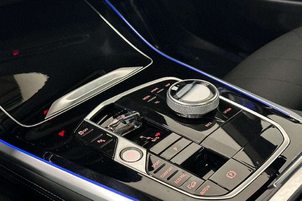 2024 BMW X5 M60i