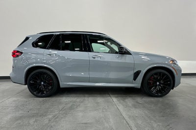 2024 BMW X5 M60i