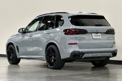 2024 BMW X5 M60i