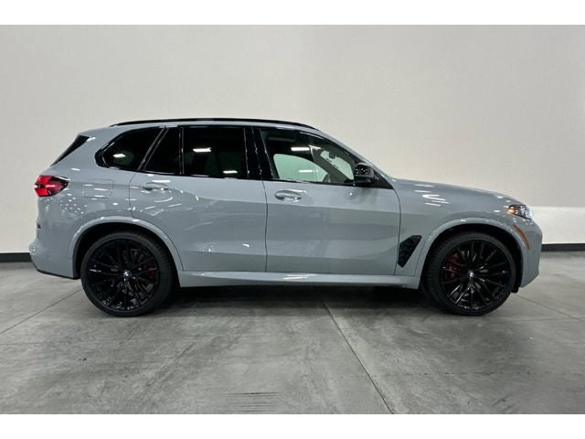 2024 BMW X5 M60i