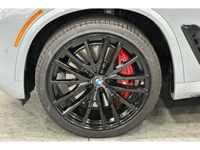 2024 BMW X5 M60i