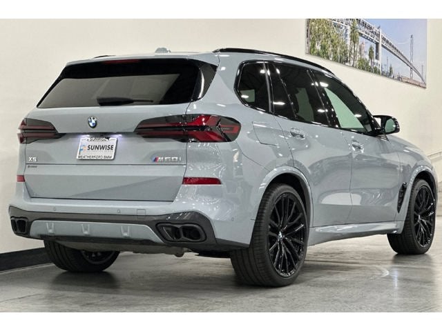 2024 BMW X5 M60i