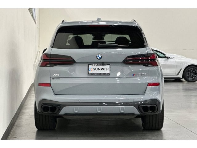 2024 BMW X5 M60i