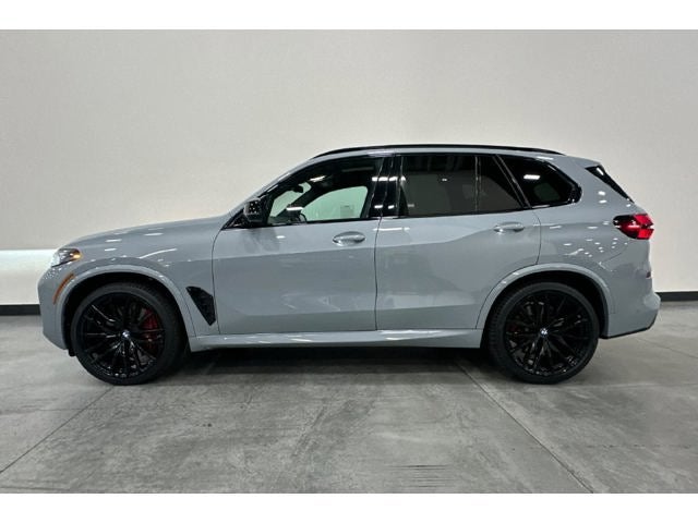2024 BMW X5 M60i
