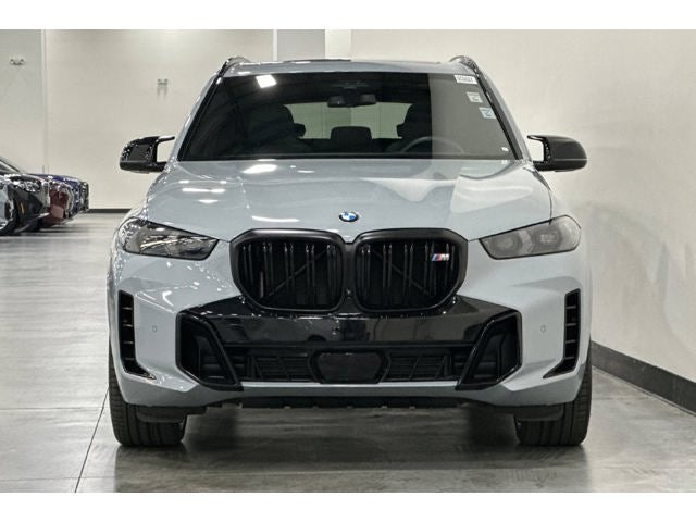 2024 BMW X5 M60i