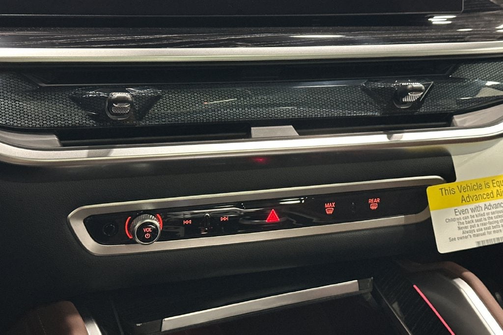 2027 BMW X6 xDrive40i