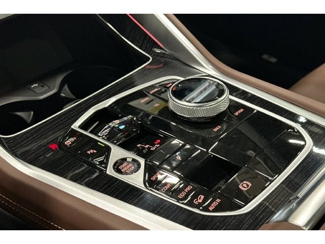 2027 BMW X6 xDrive40i