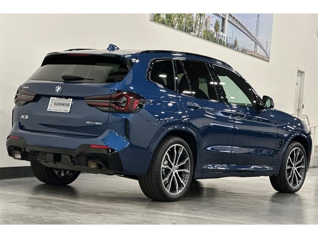2023 BMW X3 xDrive30i