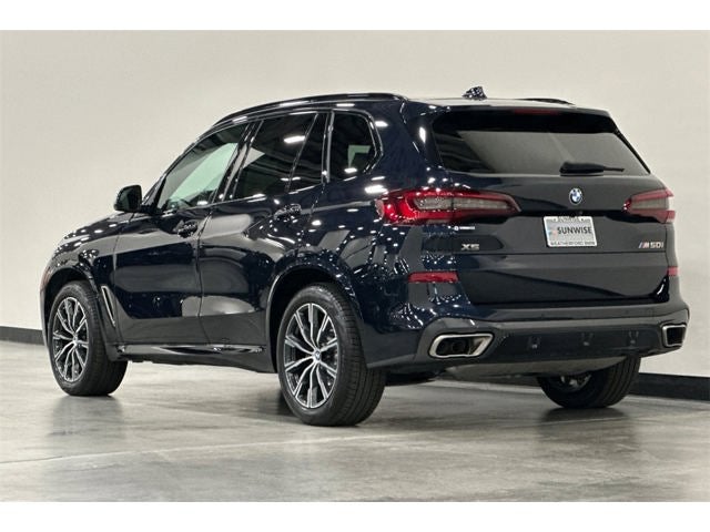 2023 BMW X5 M50i