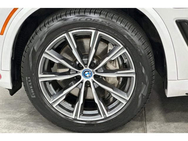 2023 BMW X5 xDrive45e