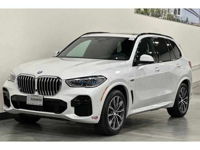2023 BMW X5 xDrive45e