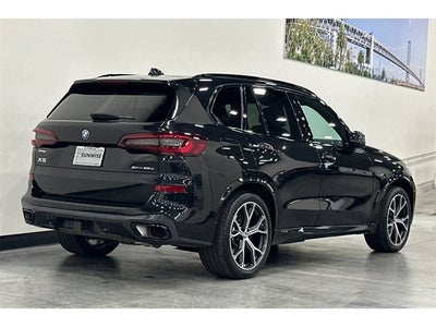 2023 BMW X5 xDrive45e