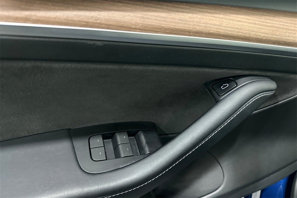 2022 Tesla Model 3 Base