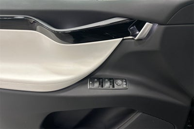 2020 Tesla Model X Long Range