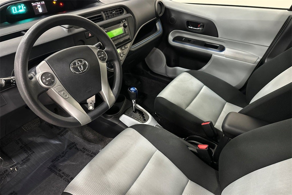 2013 Toyota Prius c Two
