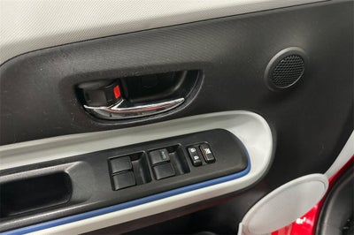 2013 Toyota Prius c Two