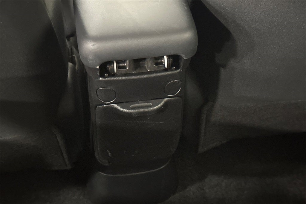 2013 Toyota Prius c Two