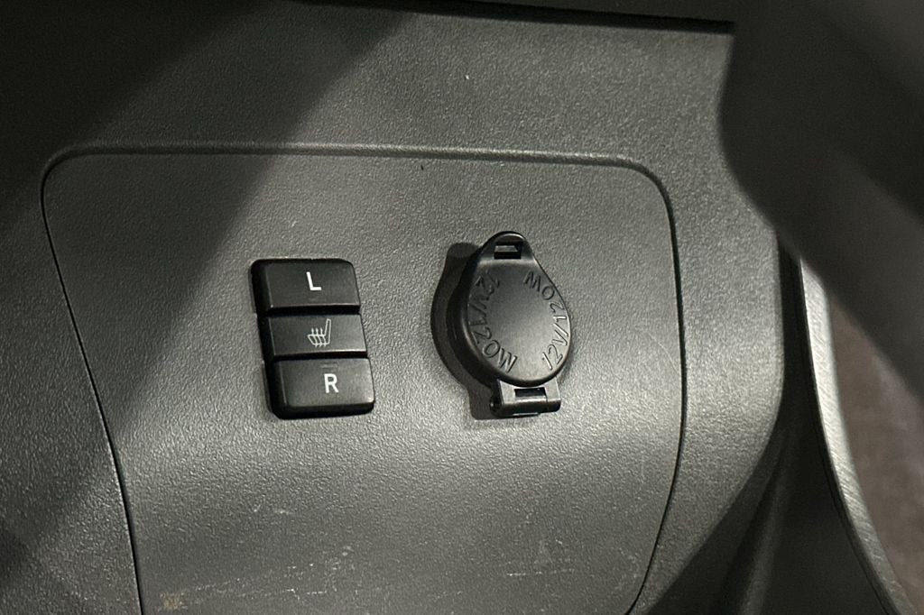 2010 Toyota Prius I