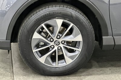 2017 Toyota RAV4 Hybrid XLE