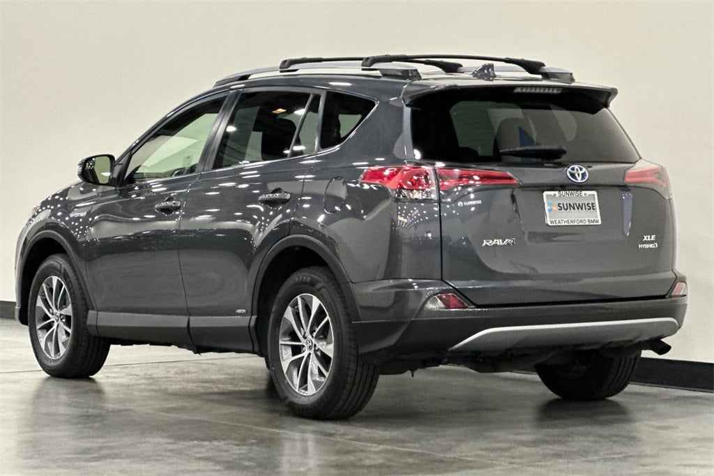 2017 Toyota RAV4 Hybrid XLE
