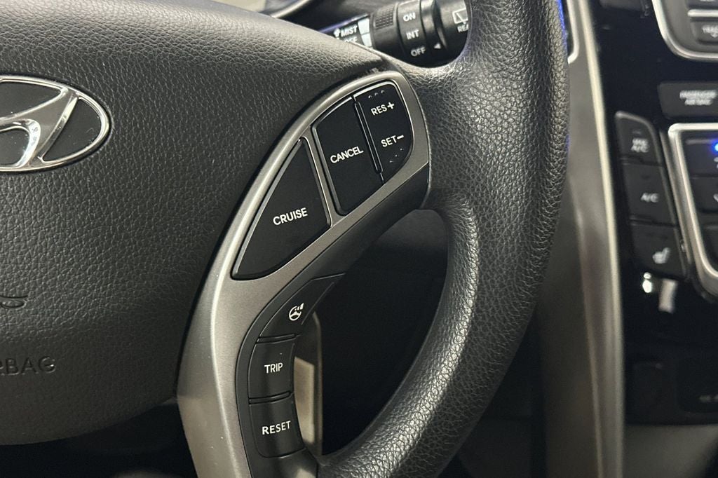 2016 Hyundai Elantra GT Base