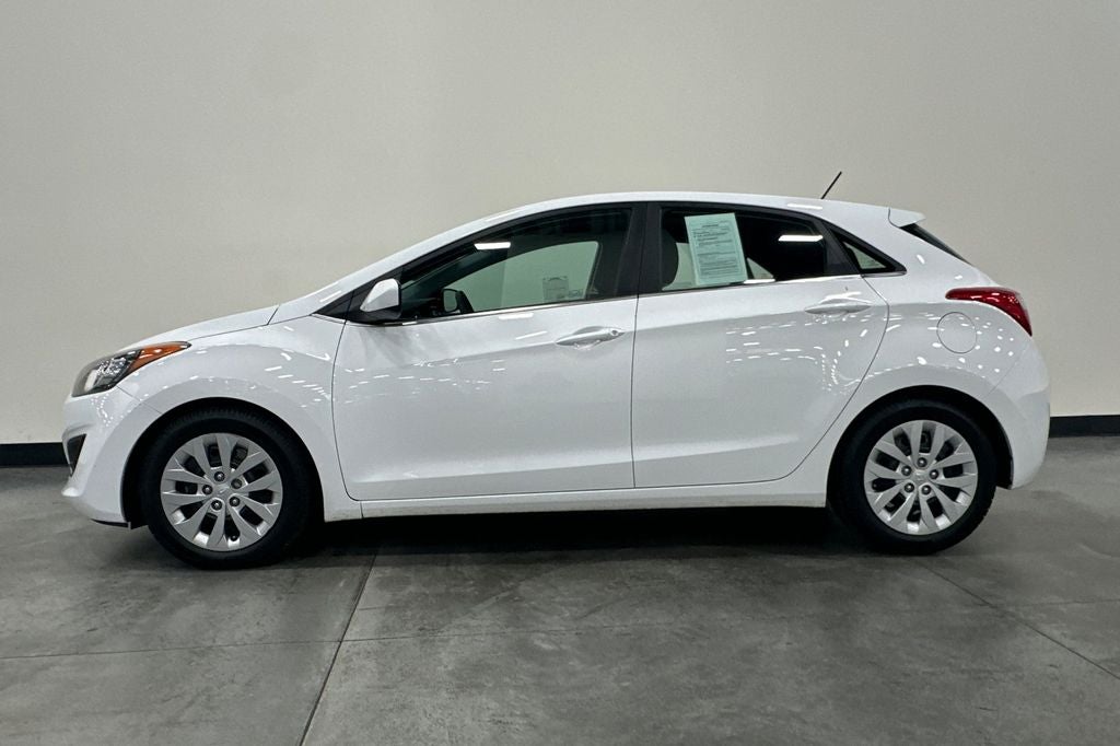 2016 Hyundai Elantra GT Base