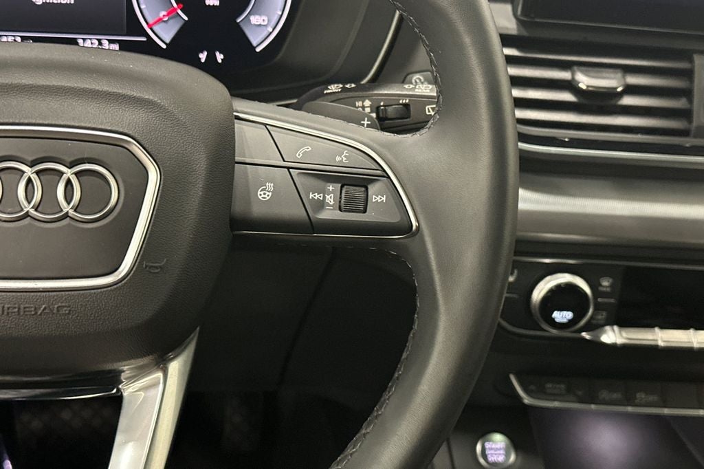 2024 Audi Q5 45 S line Premium quattro