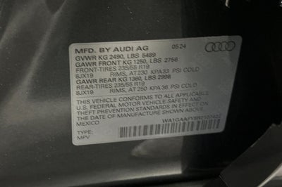 2024 Audi Q5 45 S line Premium quattro