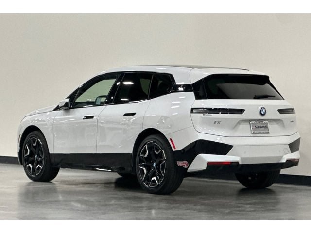 2024 BMW iX xDrive50